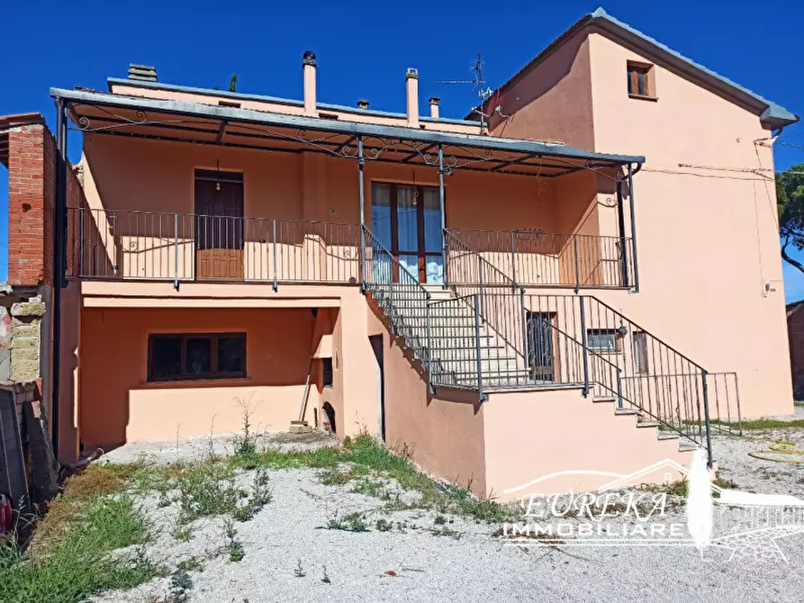 Immagine 3 di Casa indipendente in vendita  in LOCALITà PESCIA a Castiglione Del Lago