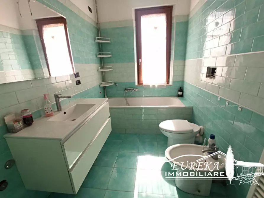 Immagine 15 di Casa indipendente in vendita  in LOCALITà PESCIA a Castiglione Del Lago