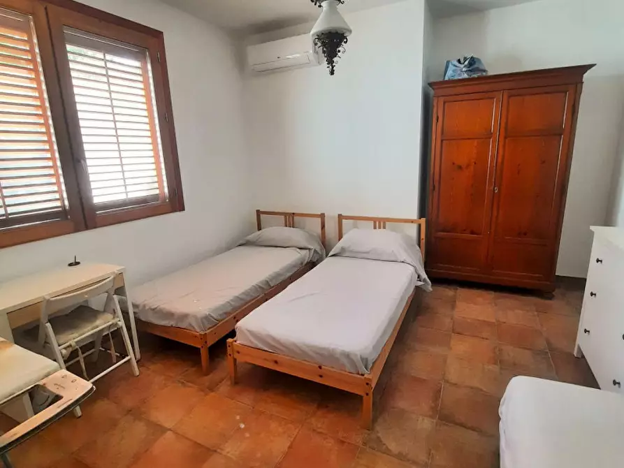 Immagine 10 di Villa in affitto  in Via Pazienza a Palermo