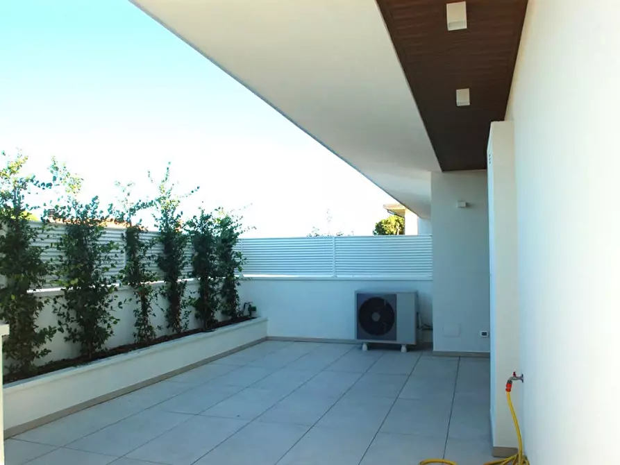 Immagine 7 di Attico in vendita  a Riccione