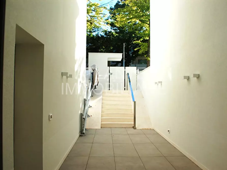 Immagine 10 di Attico in vendita  a Riccione