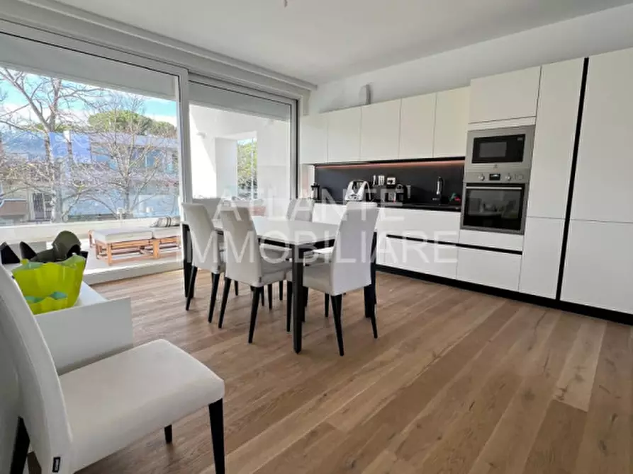 Immagine 18 di Attico in vendita  a Riccione