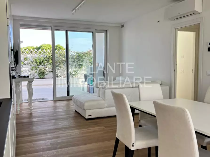 Immagine 20 di Attico in vendita  a Riccione