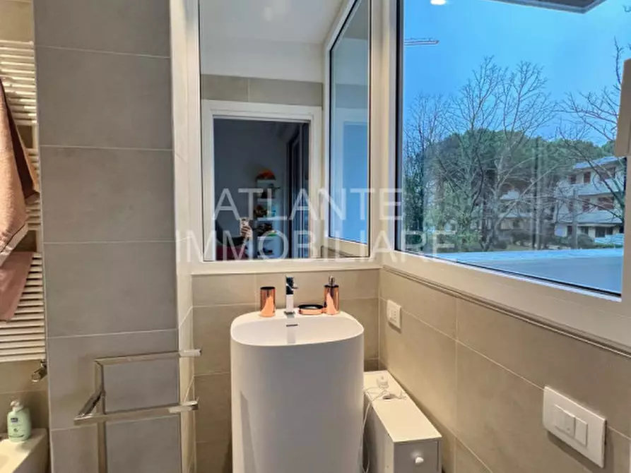 Immagine 34 di Attico in vendita  a Riccione