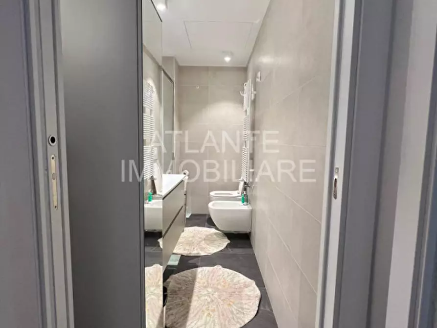 Immagine 35 di Attico in vendita  a Riccione