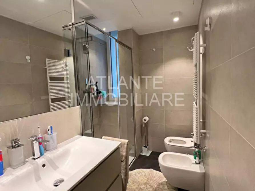 Immagine 36 di Attico in vendita  a Riccione