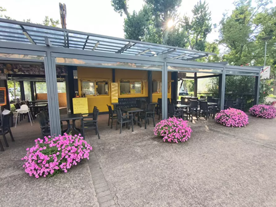 Immagine 2 di Attività commerciale in vendita  in Via della Libertà 22 a San Mauro Pascoli