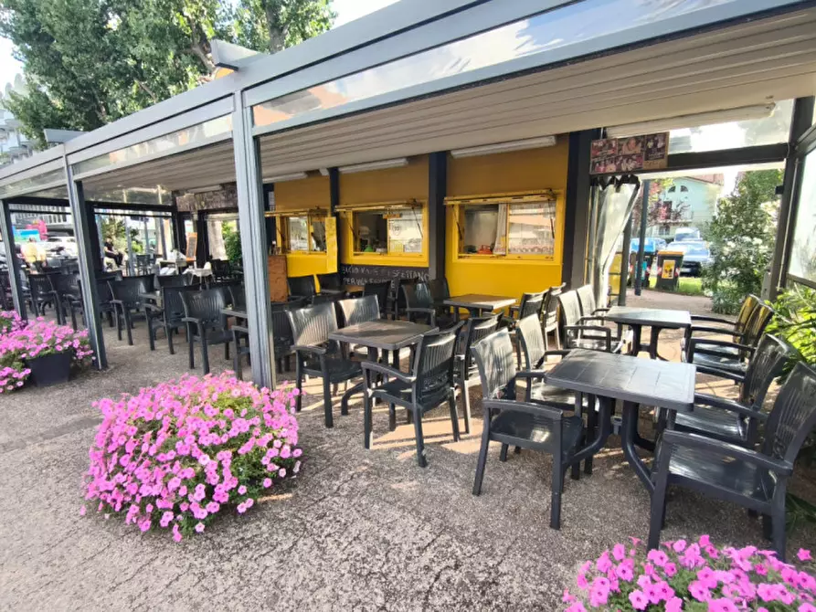 Immagine 3 di Attività commerciale in vendita  in Via della Libertà 22 a San Mauro Pascoli