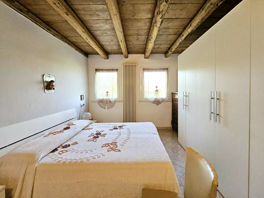 Immagine 6 di Casa bifamiliare in vendita  in Via Cabronziero a Merlara