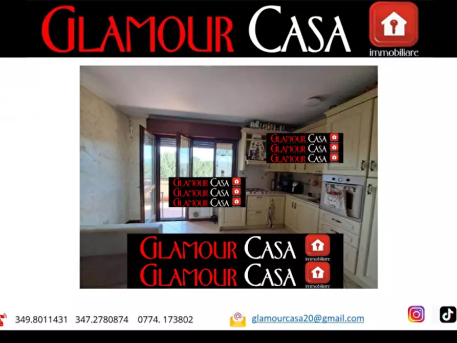 Immagine 2 di Appartamento in vendita  in Via Piero Corti a Roma