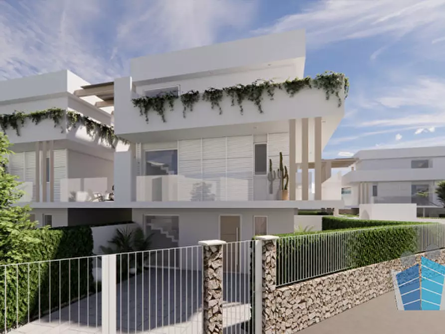 Immagine 10 di Villa in vendita  in Via Ugento,7 a Nardo'