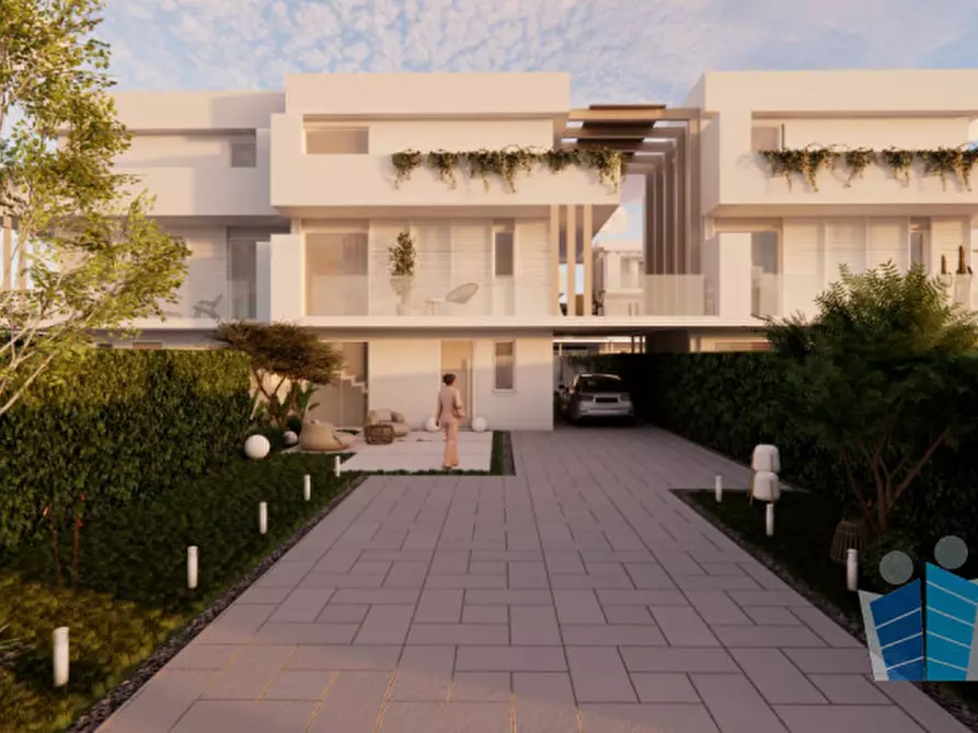 Immagine 17 di Villa in vendita  in Via Ugento,7 a Nardo'