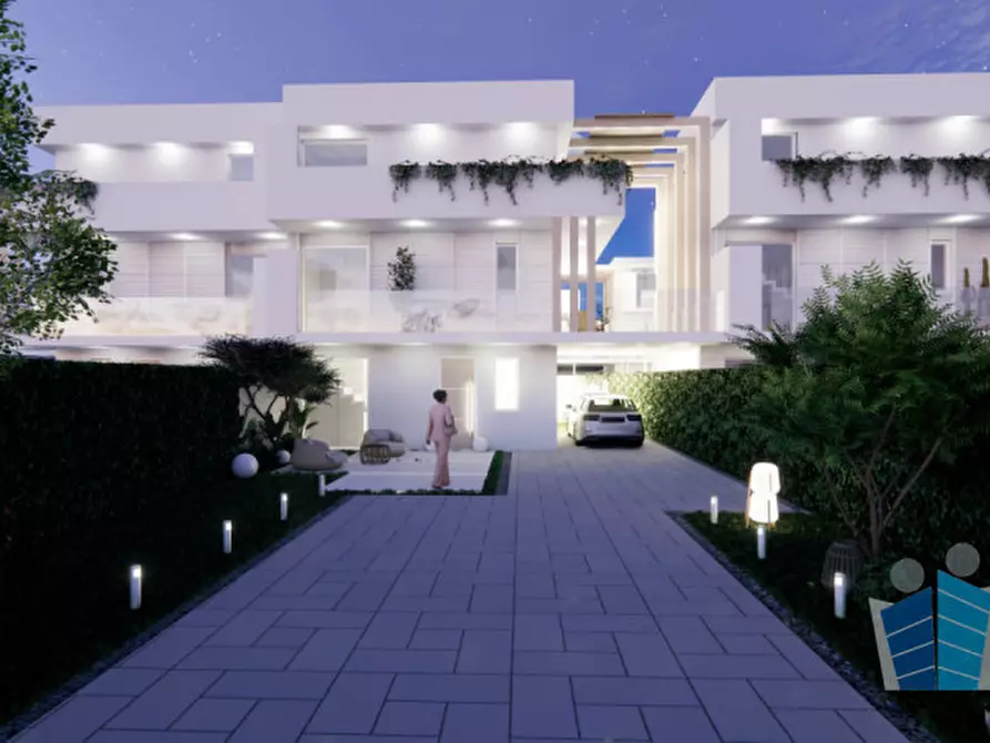 Immagine 18 di Villa in vendita  in Via Ugento,7 a Nardo'