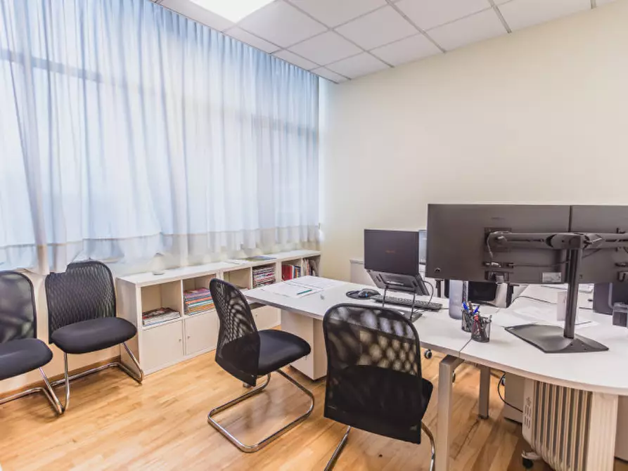 Immagine 7 di Ufficio in vendita  in Via vecchia Ferriera, 4 a Vicenza