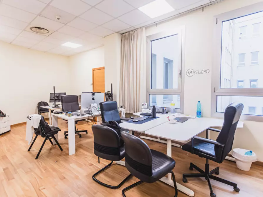 Immagine 14 di Ufficio in vendita  in Via vecchia Ferriera, 4 a Vicenza