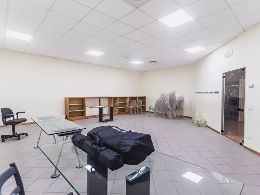 Immagine 17 di Ufficio in vendita  in Via vecchia Ferriera, 4 a Vicenza