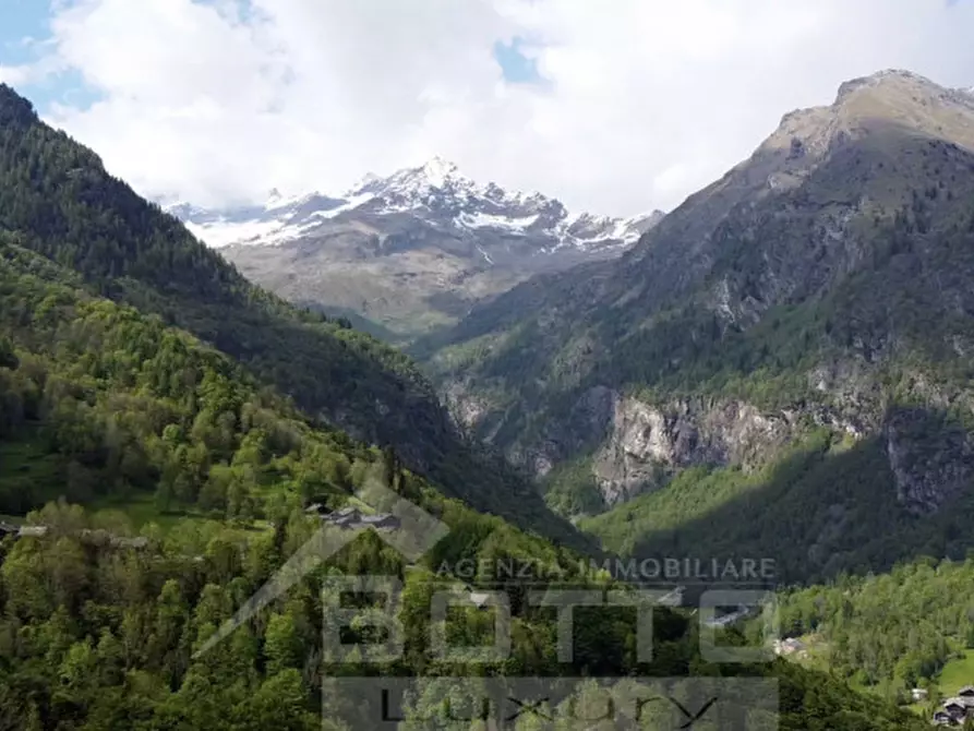 Immagine 12 di Casa indipendente in vendita  in Via Giacomo Matolo a Alagna Valsesia