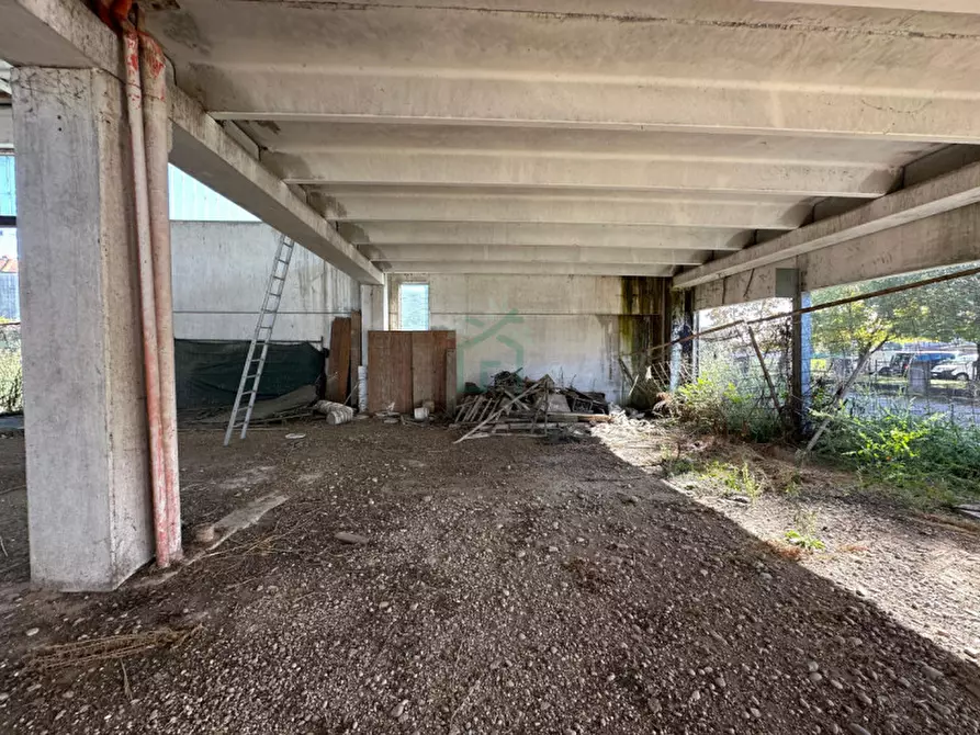 Immagine 17 di Capannone industriale in vendita  in Via Strà a Bonavigo