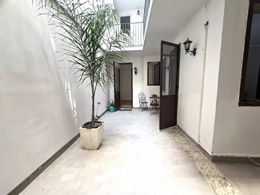 Immagine 2 di Appartamento in vendita  in corso timoleonte 67 a Siracusa