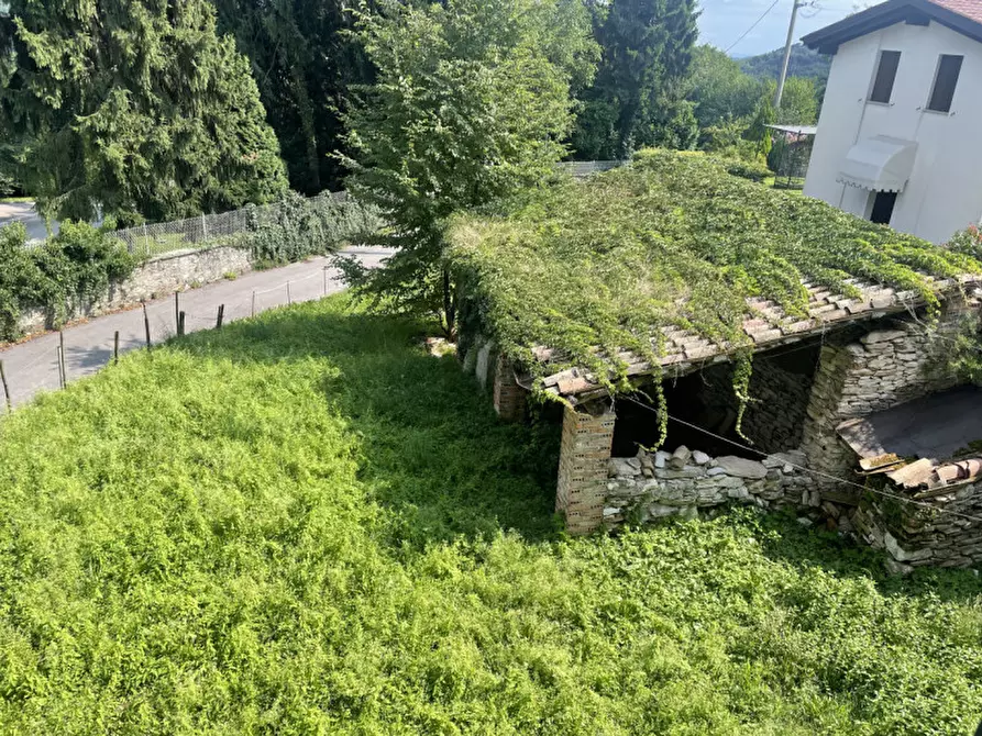 Immagine 11 di Rustico / casale in vendita  in Via San Giorgio a Cavaso Del Tomba