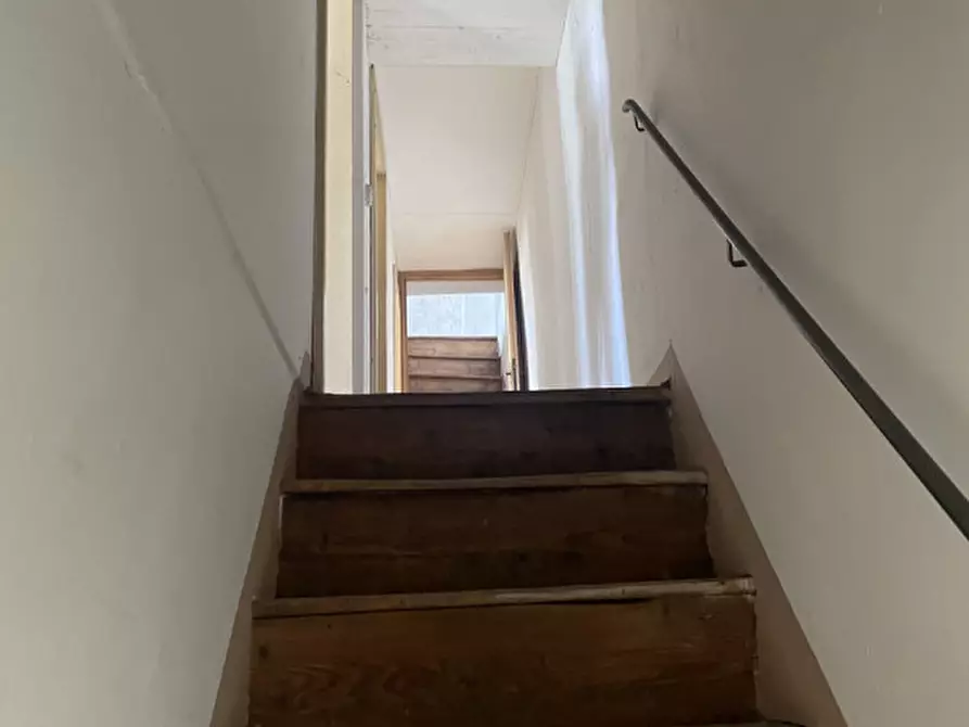 Immagine 18 di Rustico / casale in vendita  in Via San Giorgio a Cavaso Del Tomba