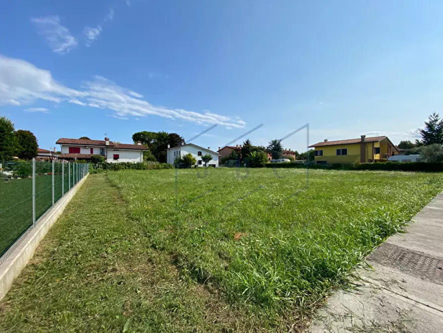 Immagine 5 di Terreno in vendita  a Pravisdomini