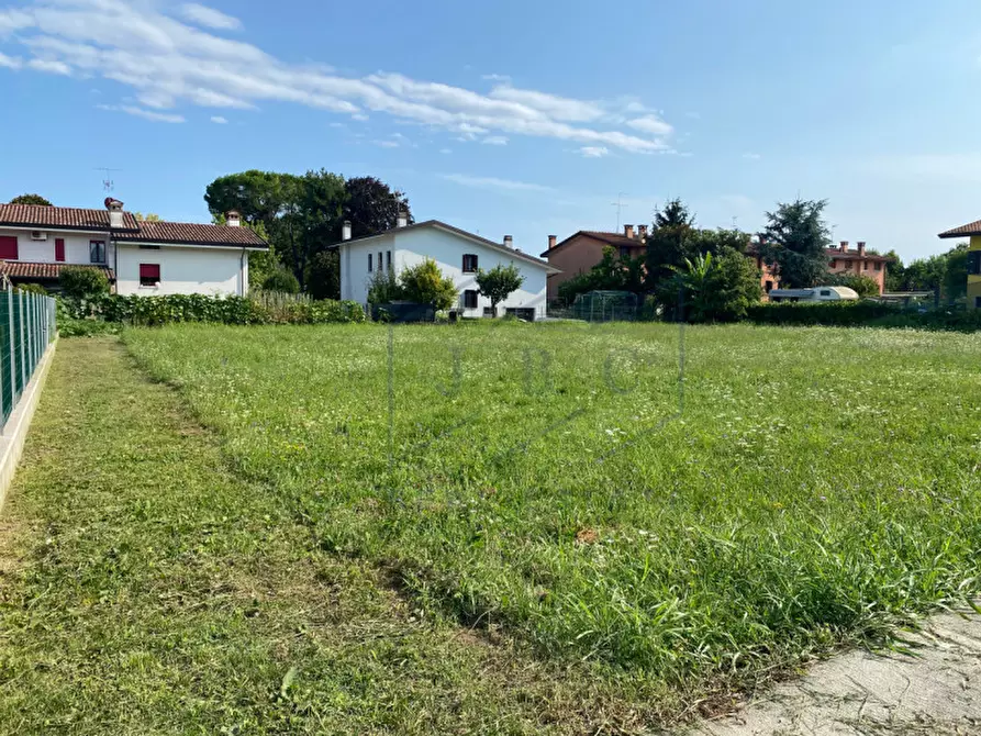 Immagine 6 di Terreno in vendita  a Pravisdomini