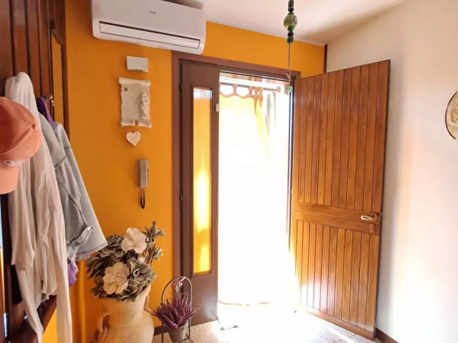 Immagine 2 di Villetta a schiera in vendita  a Ceregnano