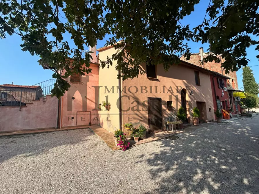 Immagine 15 di Villetta a schiera in vendita  in panicarola a Castiglione Del Lago