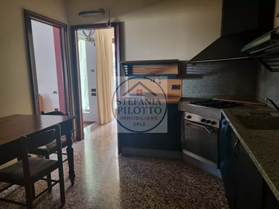 Immagine 8 di Camera in affitto  in Via Giuseppe Durer a Padova