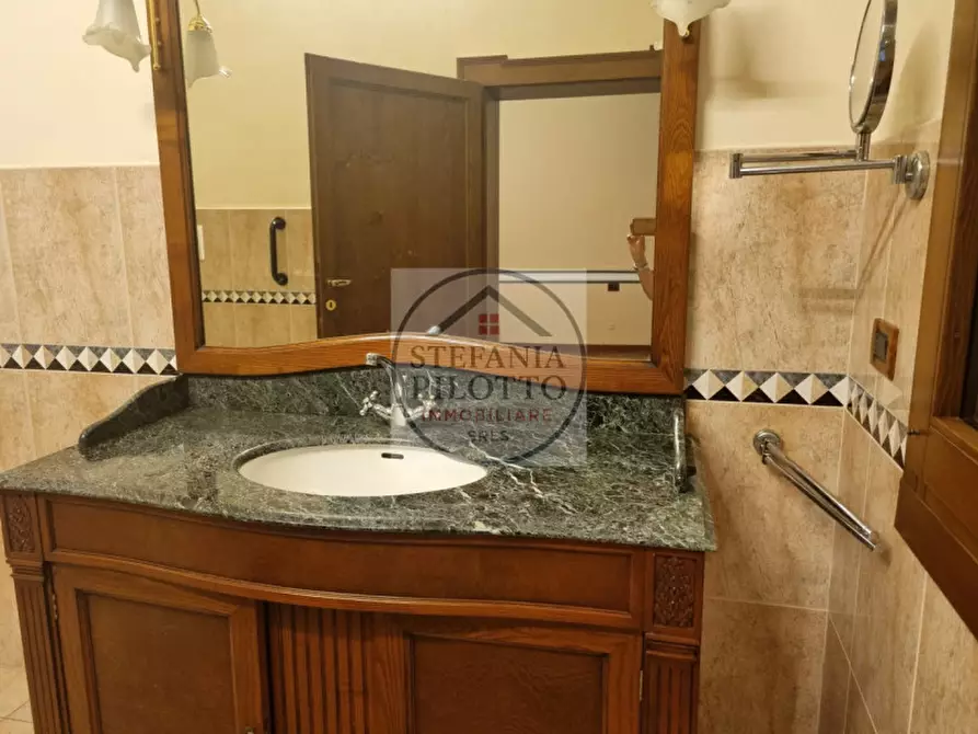 Immagine 10 di Camera in affitto  in Via Giuseppe Durer a Padova