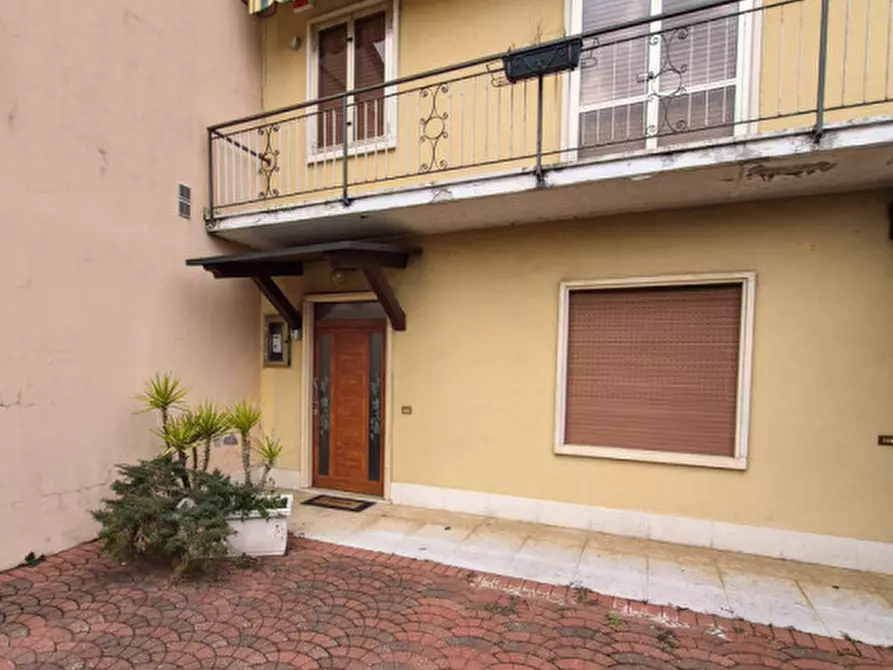 Immagine 4 di Casa bifamiliare in vendita  a Lonigo