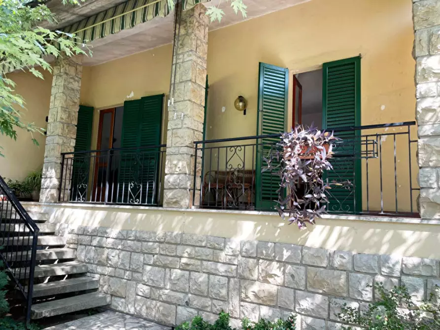 Immagine 1 di Villa in vendita  in Via Fabio Filzi a Orzinuovi