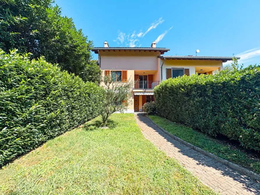 Immagine 1 di Villetta a schiera in vendita  in Via Dante Alighieri 11 B a San Maurizio D'opaglio