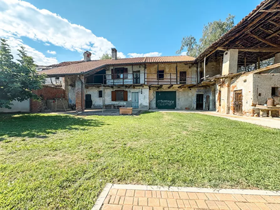 Immagine 1 di Rustico / casale in vendita  in via castello n 8 a Cavaglietto