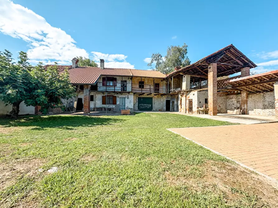 Immagine 9 di Rustico / casale in vendita  in via castello n 8 a Cavaglietto