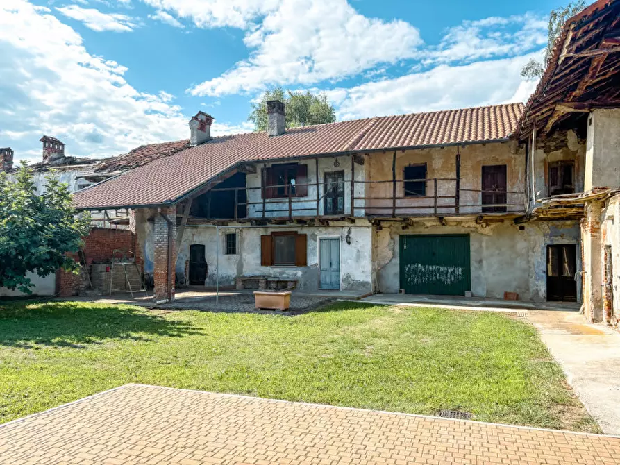 Immagine 11 di Rustico / casale in vendita  in via castello n 8 a Cavaglietto