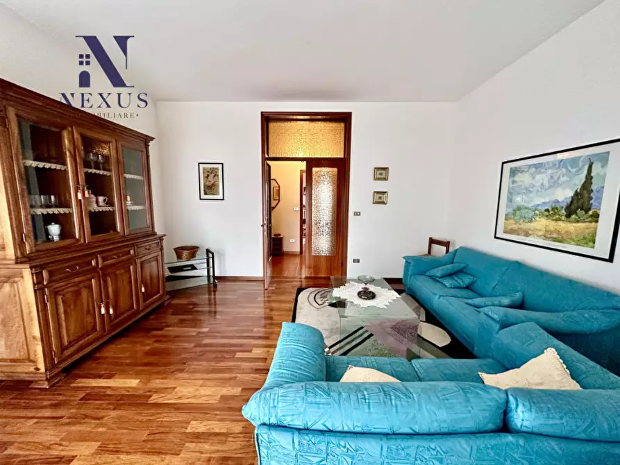 Immagine 2 di Casa trifamiliare in vendita  a Sant'ippolito