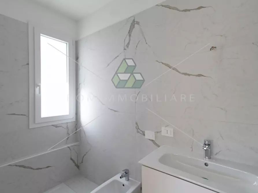 Immagine 7 di Attico in vendita  in Via di Vigna Murata a Roma