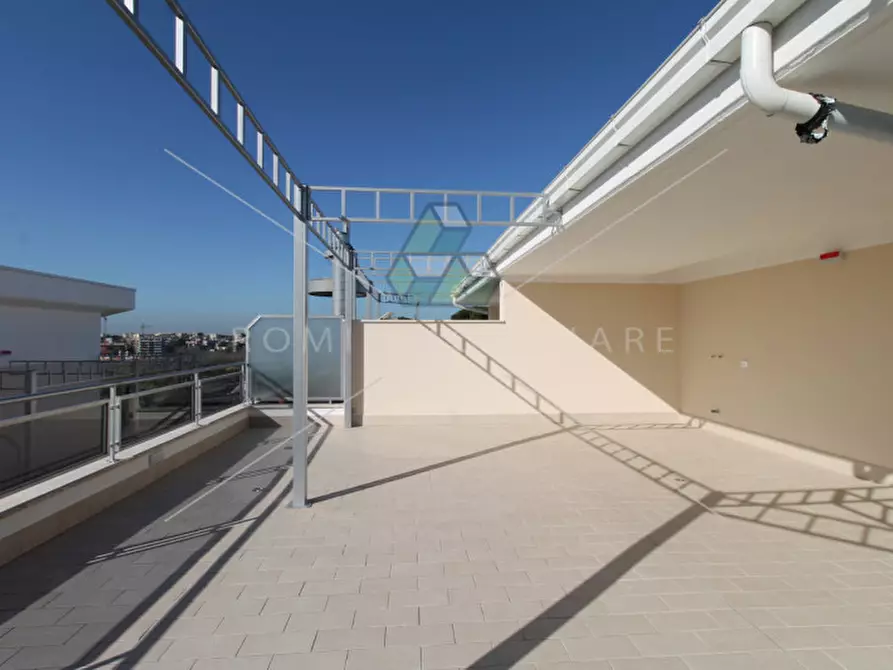 Immagine 11 di Attico in vendita  in Via di Vigna Murata a Roma