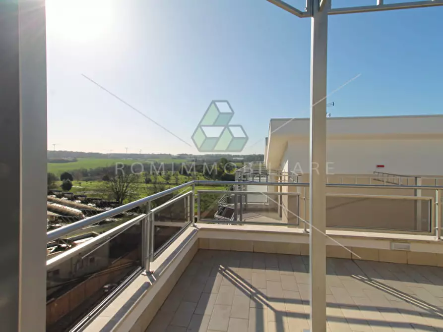 Immagine 14 di Attico in vendita  in Via di Vigna Murata a Roma