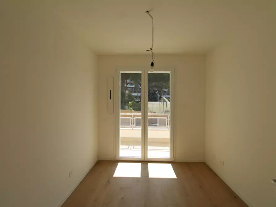 Immagine 9 di Villa in vendita  in Via Del Casale Solaro a Roma
