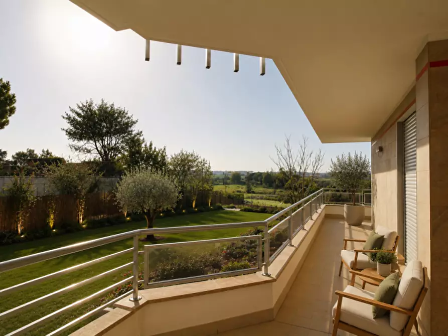 Immagine 16 di Villa in vendita  in Via Del Casale Solaro a Roma