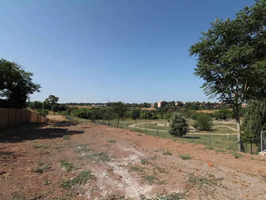 Immagine 31 di Villa in vendita  in Via Del Casale Solaro a Roma