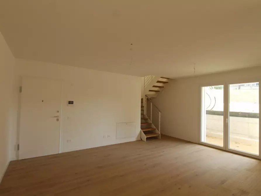 Immagine 41 di Villa in vendita  in Via Del Casale Solaro a Roma