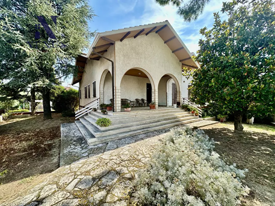 Immagine 2 di Casa indipendente in vendita  a Terre Roveresche