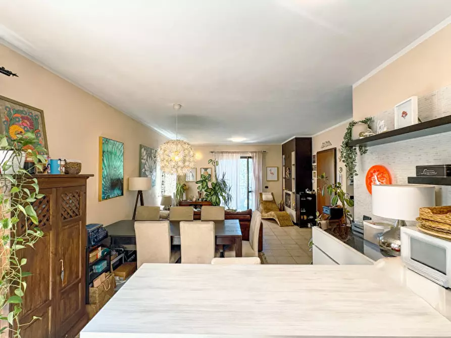 Immagine 4 di Appartamento in vendita  in Piazza Cleto Gallina 18 a Orta San Giulio