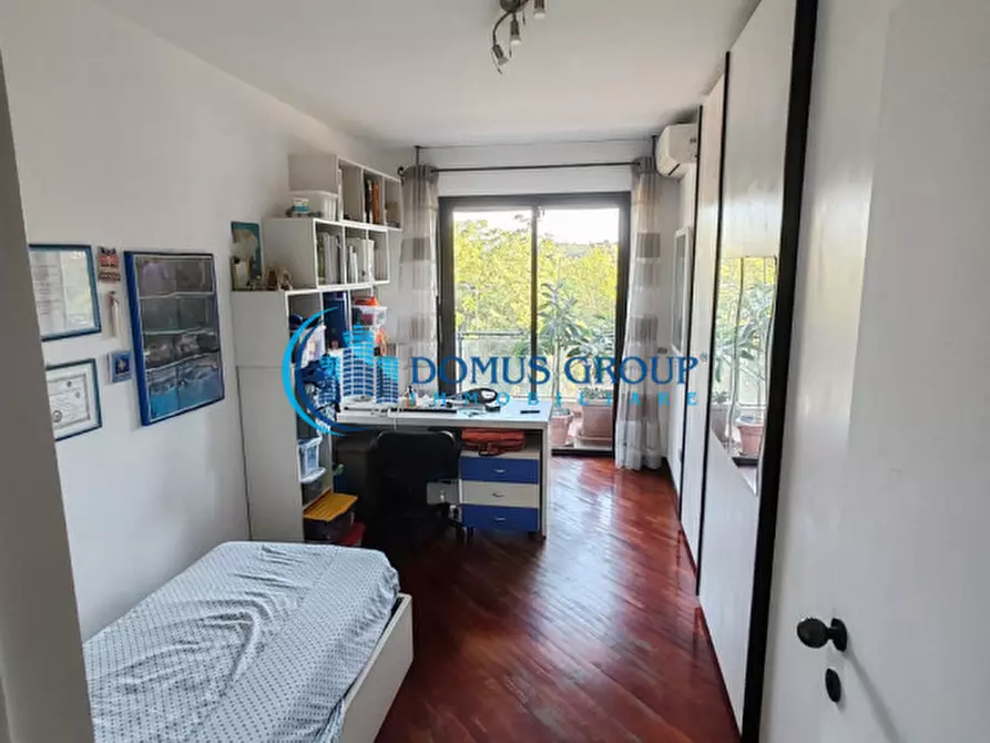 Immagine 15 di Appartamento in vendita  in Via Benedetto Croce a Roma