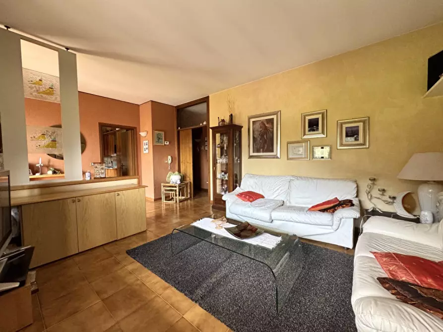 Immagine 4 di Casa indipendente in vendita  in via Marconi a Velo D'astico