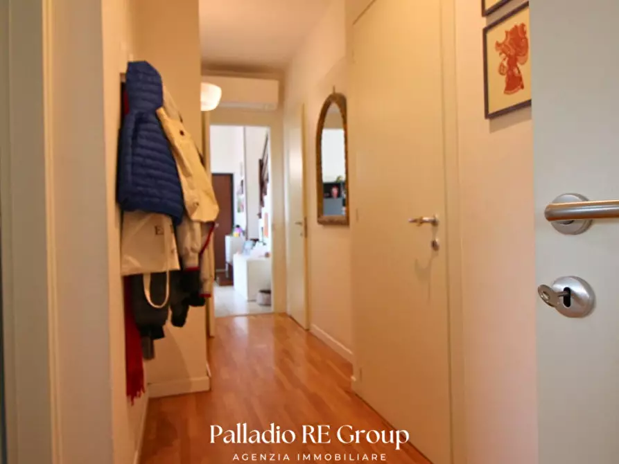 Immagine 11 di Appartamento in vendita  in Via Gaetano Costantini, 57 a Vicenza